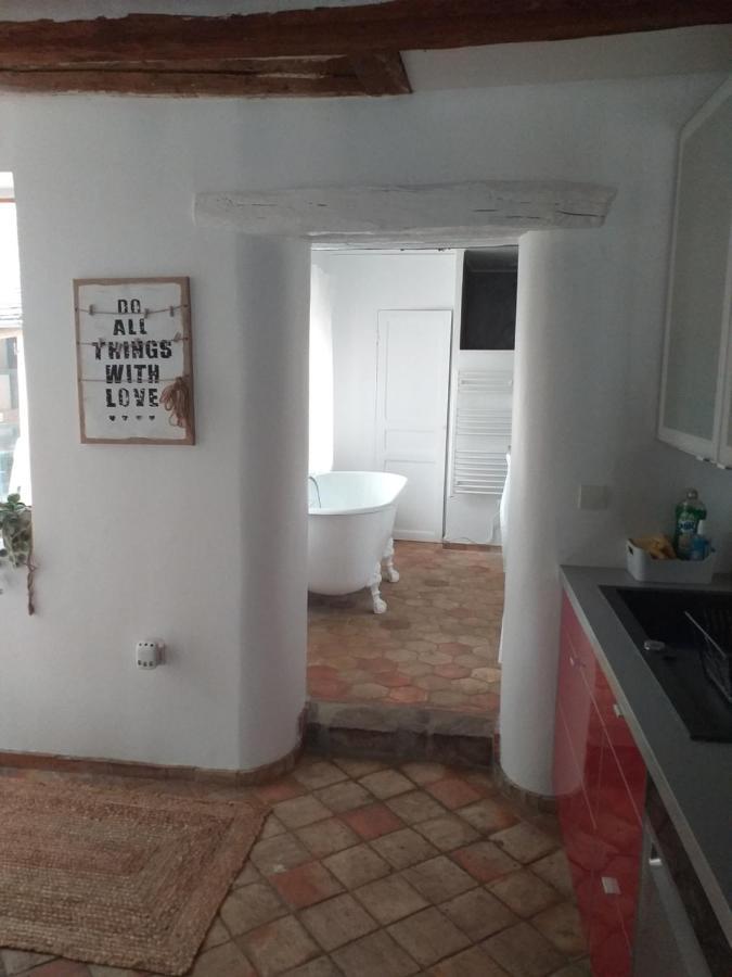 Belle Maison Au Coeur De Recloses 外观 照片