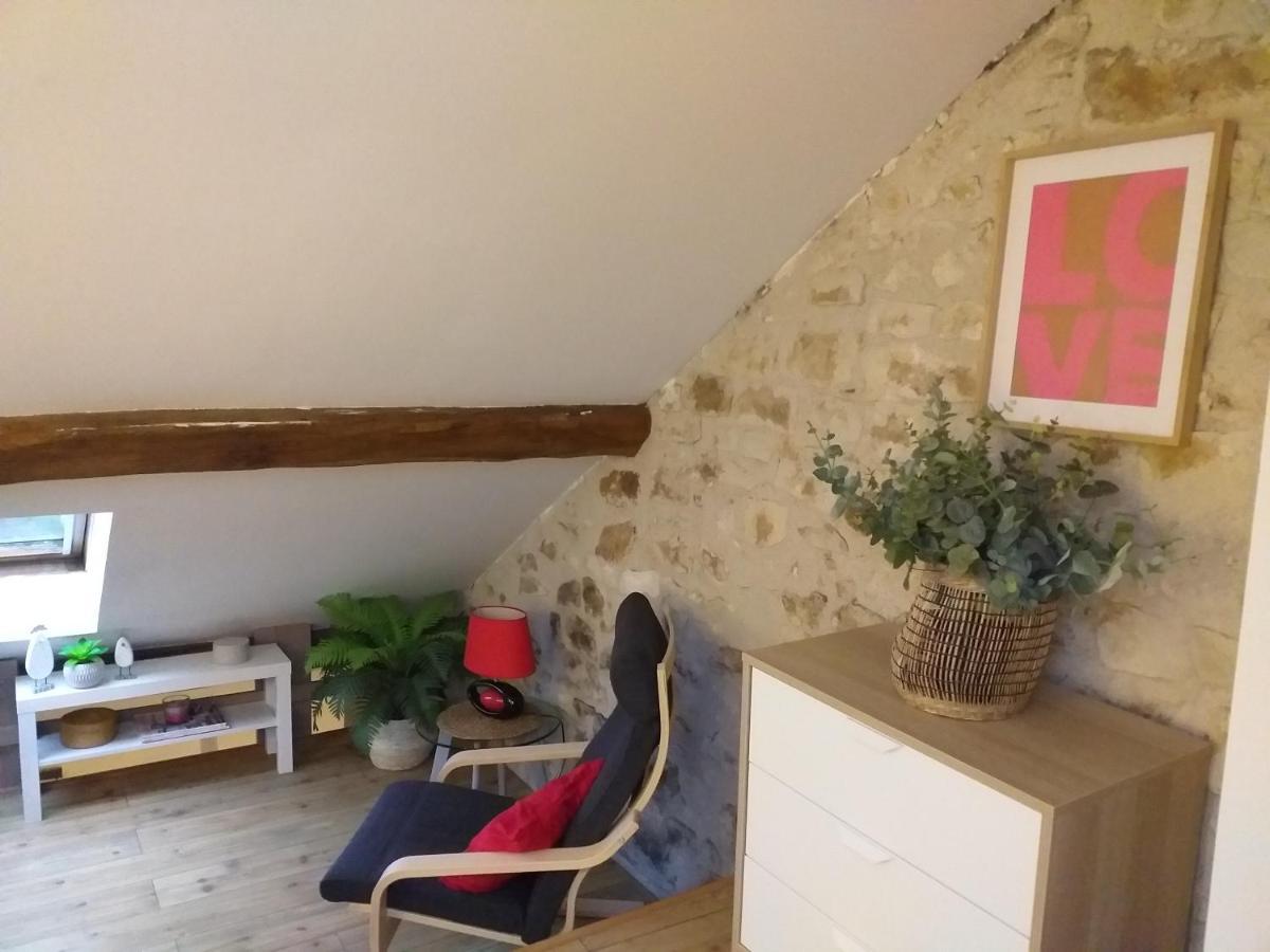 Belle Maison Au Coeur De Recloses 外观 照片