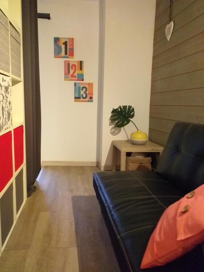 Belle Maison Au Coeur De Recloses 外观 照片