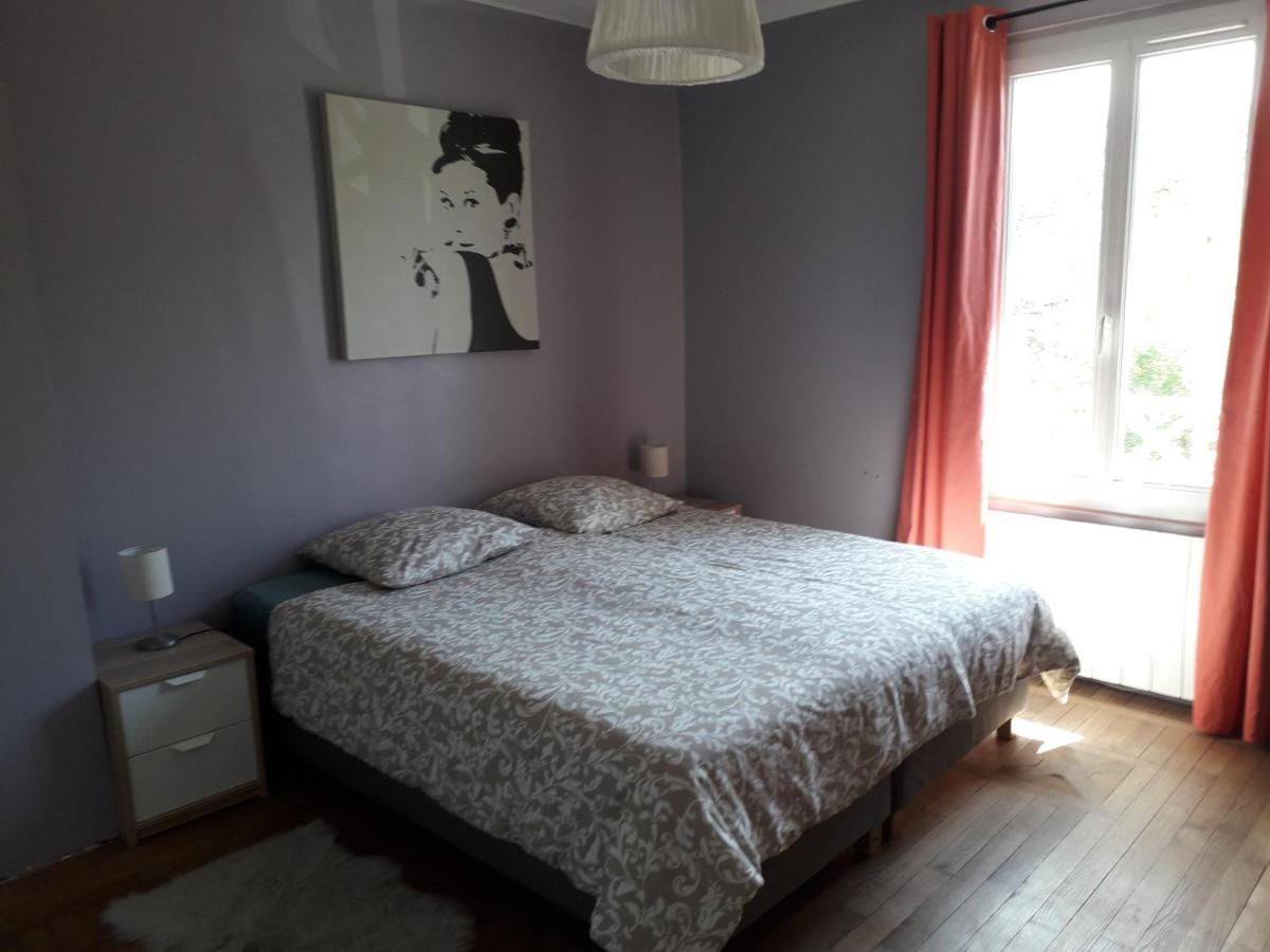 Belle Maison Au Coeur De Recloses 外观 照片